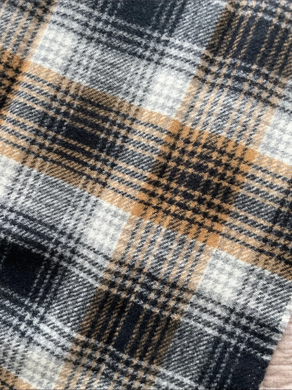 Pendleton Plaid Wool Scarf in Black, White & Tan